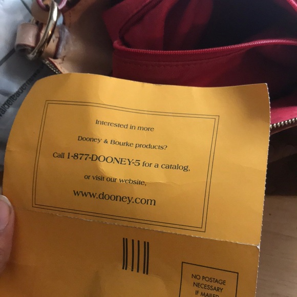 Dooney and Bourke purse - Picture 4 of 4
